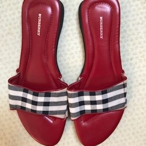 Women's Burberry Nova Check Red Flat Slide,39